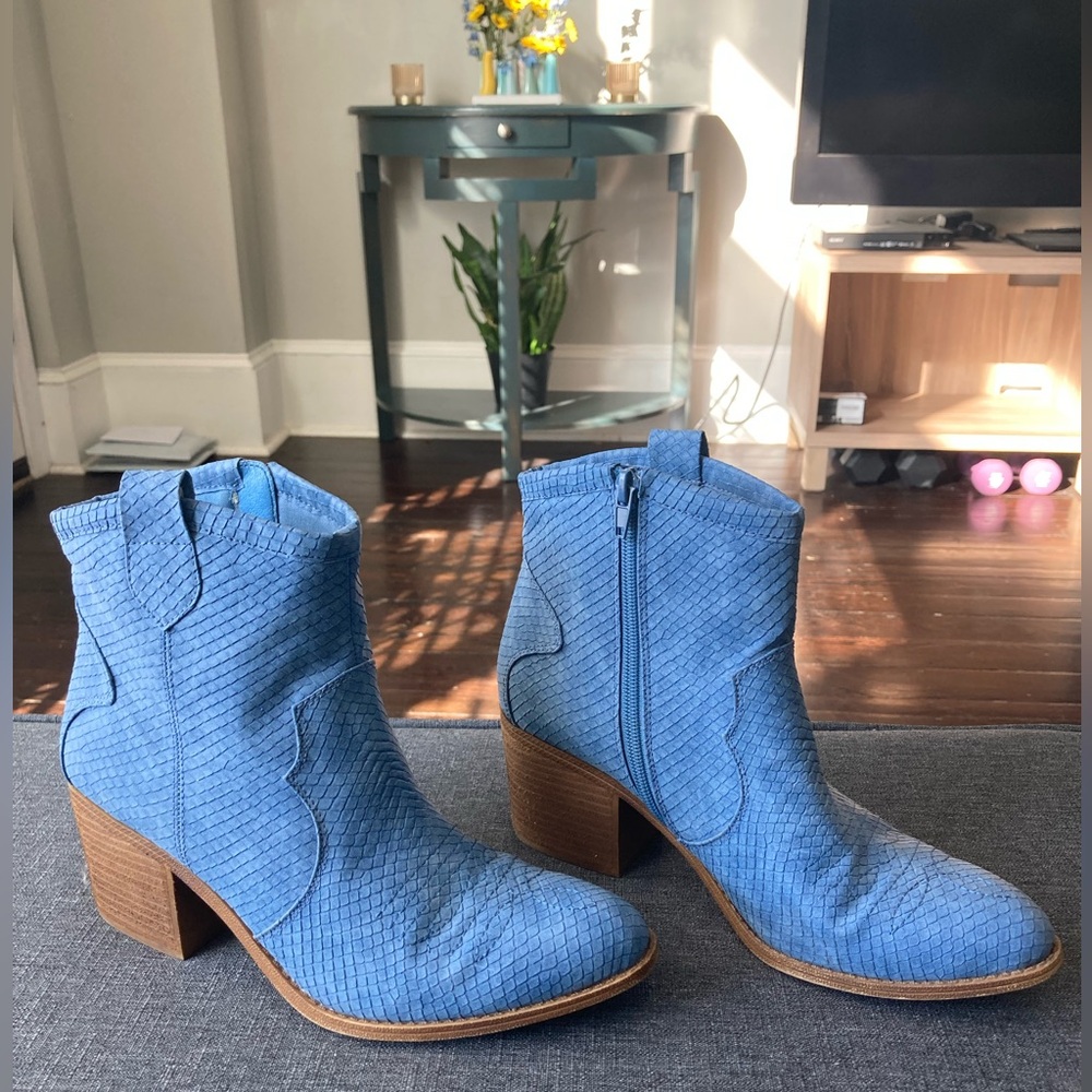 Blue heeled booties